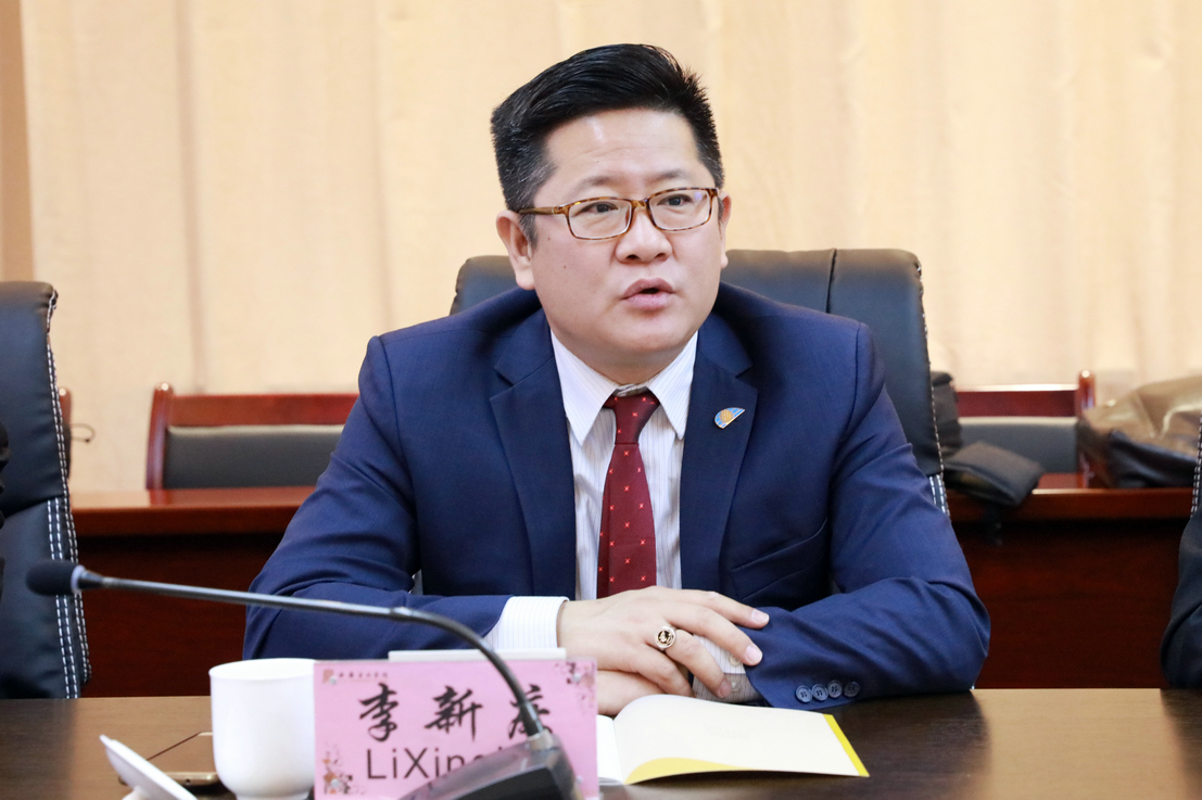 澳大利亚国际教育管理集团(AEMG)总裁李新庆