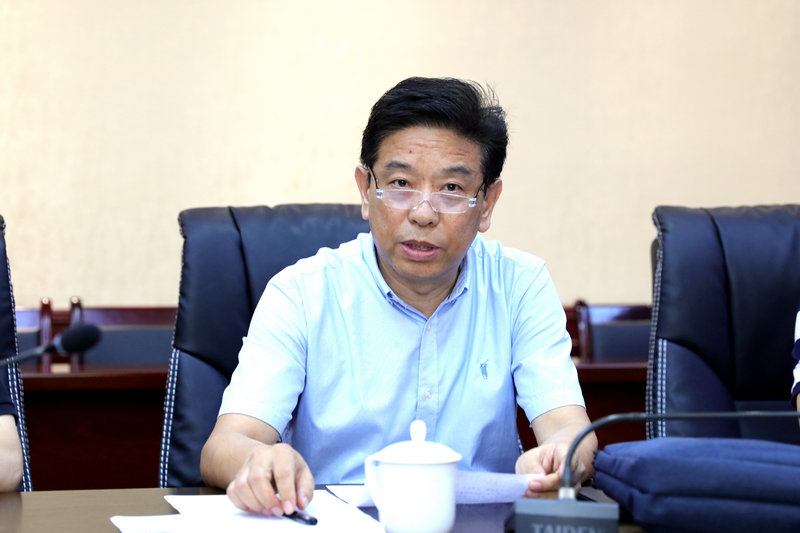 副院长冯力斌讲话